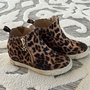 GB Girls Leopard Wedge